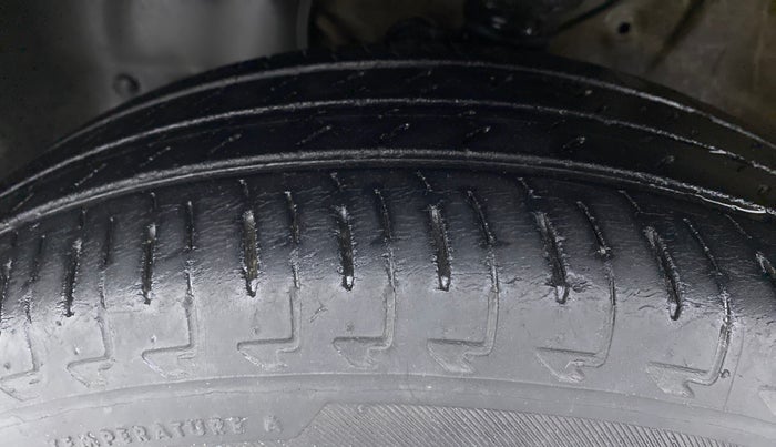 2018 Maruti IGNIS DELTA 1.2 K12, Petrol, Manual, 45,826 km, Left Front Tyre Tread