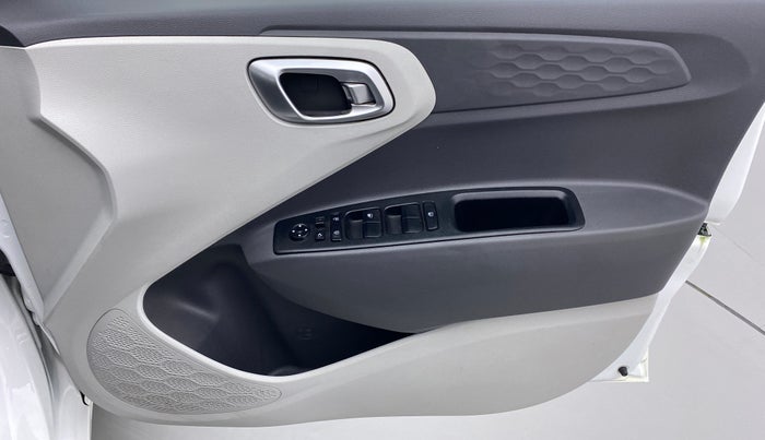2020 Hyundai GRAND I10 NIOS SPORTZ PETROL, Petrol, Manual, 31,748 km, Driver Side Door Panels Control