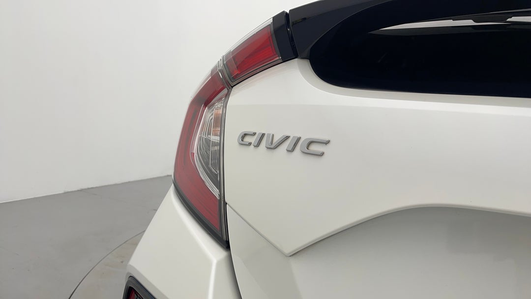 2017 Honda Civic Vti-l, Automatic, 88168 km, Badge (Boot Left Side)