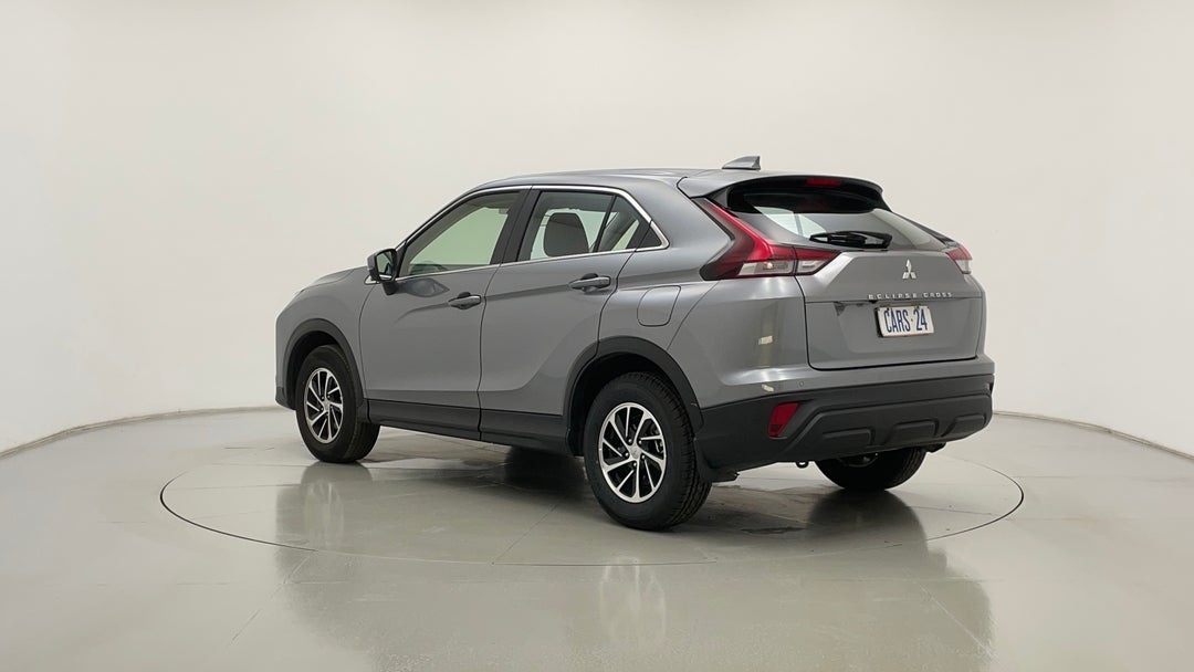 Left Back Diagonal (45- Degree) View