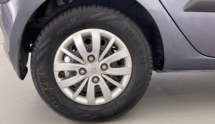 2014 Hyundai i10 SPORTZ 1.1 IRDE2, Petrol, Manual, 64,705 km, Right Rear Wheel
