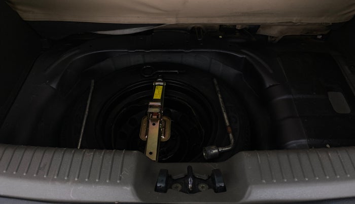 2014 Hyundai i10 SPORTZ 1.1 IRDE2, Petrol, Manual, 64,705 km, Boot Inside