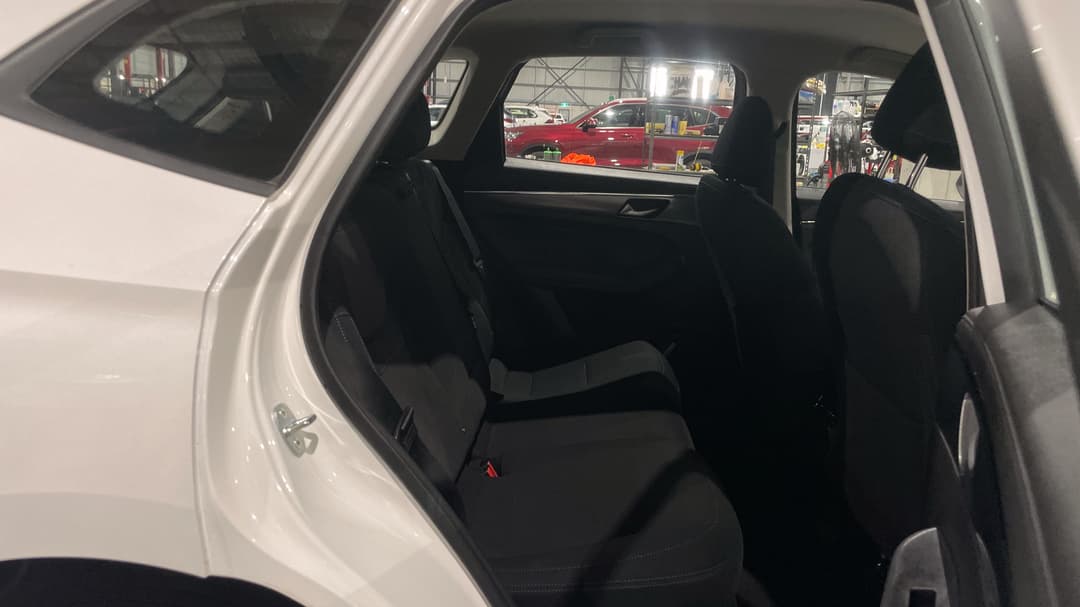 2024 GWM Haval Jolion Premium, Automatic, 19444 km, Right Side Rear Door Cabin View