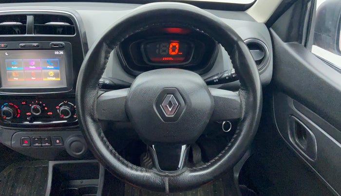 2017 Renault Kwid RXT, Petrol, Manual, 29,456 km, Steering Wheel Close-up