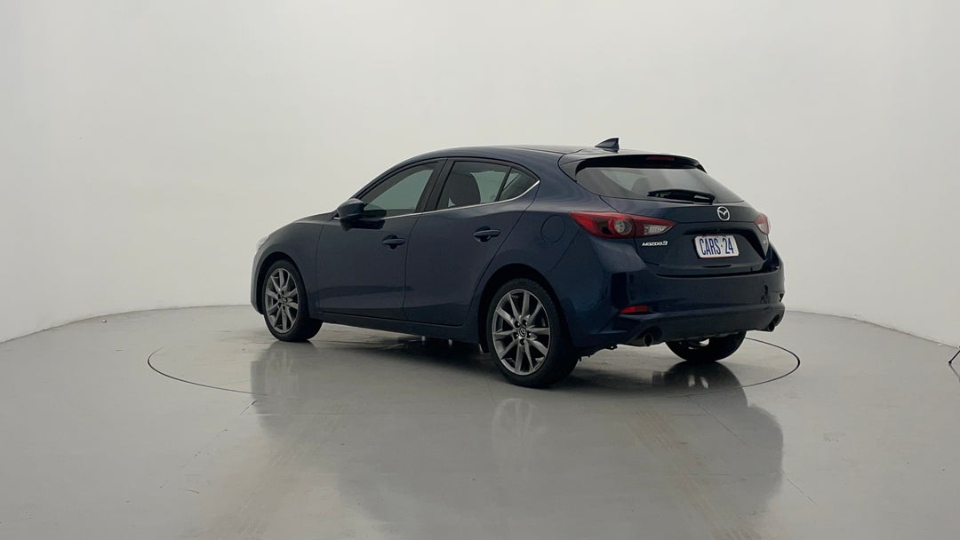 Left Back Diagonal (45- Degree) View