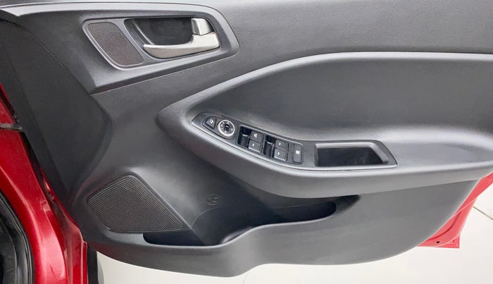2016 Hyundai i20 Active 1.4 SX, Diesel, Manual, 85,872 km, Driver Side Door Panels Control