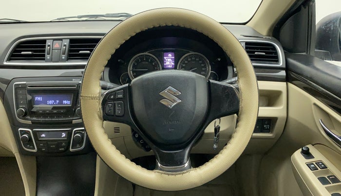 2015 Maruti Ciaz VXI+, Petrol, Manual, 68,617 km, Steering Wheel Close Up