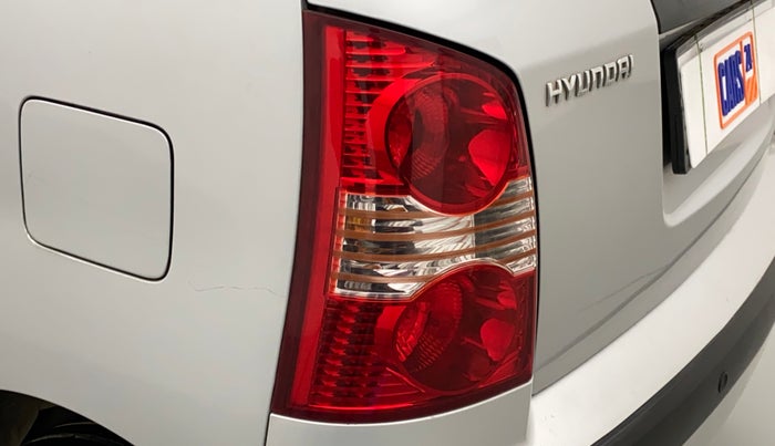 2011 Hyundai Santro Xing GL PLUS, Petrol, Manual, 43,324 km, Left tail light - Minor scratches