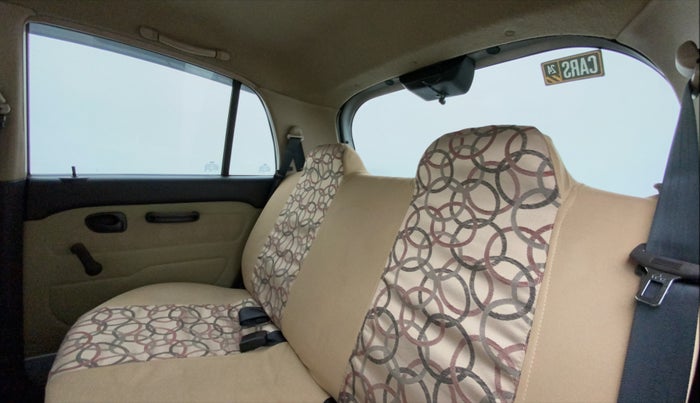 2011 Hyundai Santro Xing GL PLUS, Petrol, Manual, 43,324 km, Right Side Rear Door Cabin