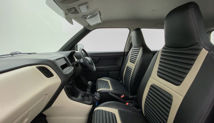 2020 Maruti New Wagon-R 1.0 LXI (O), Petrol, Manual, 2,787 km, Right Side Front Door Cabin