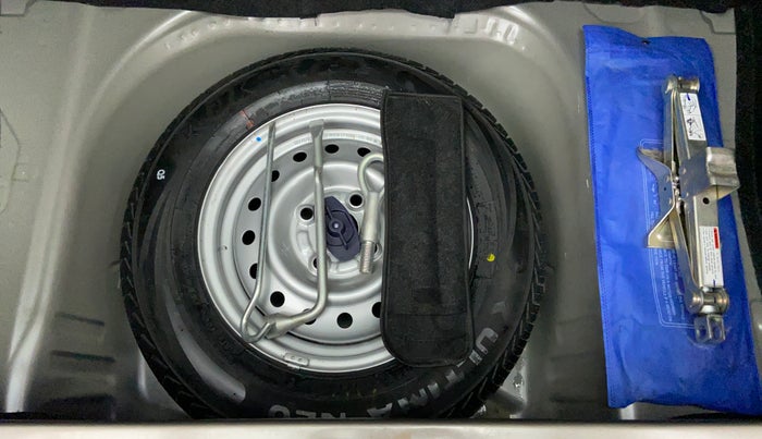 2020 Maruti New Wagon-R 1.0 LXI (O), Petrol, Manual, 2,787 km, Spare Tyre