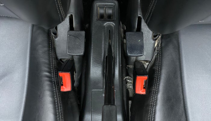 2019 Maruti Eeco 5 STR WITH AC PLUSHTR, Petrol, Manual, 31,139 km, Driver Side Adjustment Panel