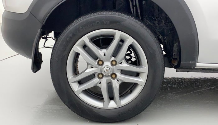 2019 Renault TRIBER RXZ, Petrol, Manual, 53,467 km, Right Rear Wheel