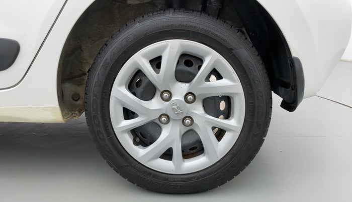 2018 Hyundai Grand i10 MAGNA 1.2 KAPPA VTVT, Petrol, Manual, 22,828 km, Left Rear Wheel