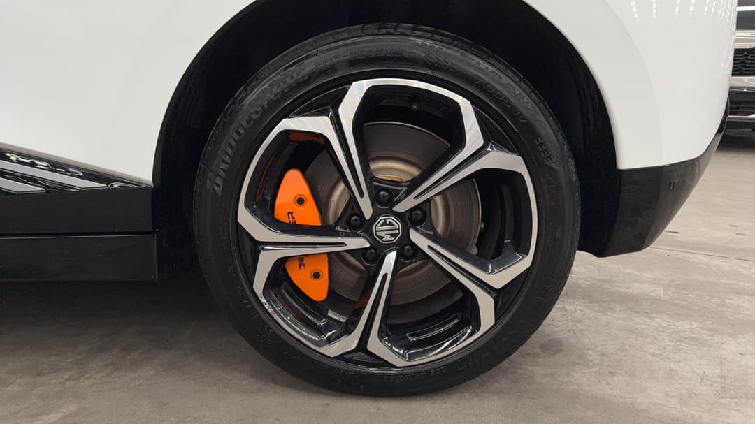 2023 MG Mg4 Xpower, Automatic, 43199 km, Left Rear Wheel