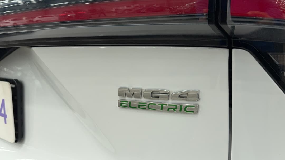 2023 MG Mg4 Xpower, Automatic, 43199 km, Badge (Boot Right Side)