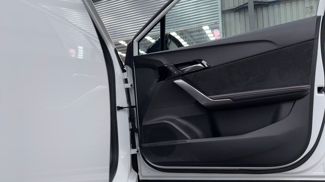 2023 MG Mg4 Xpower, Automatic, 43199 km, Speaker View