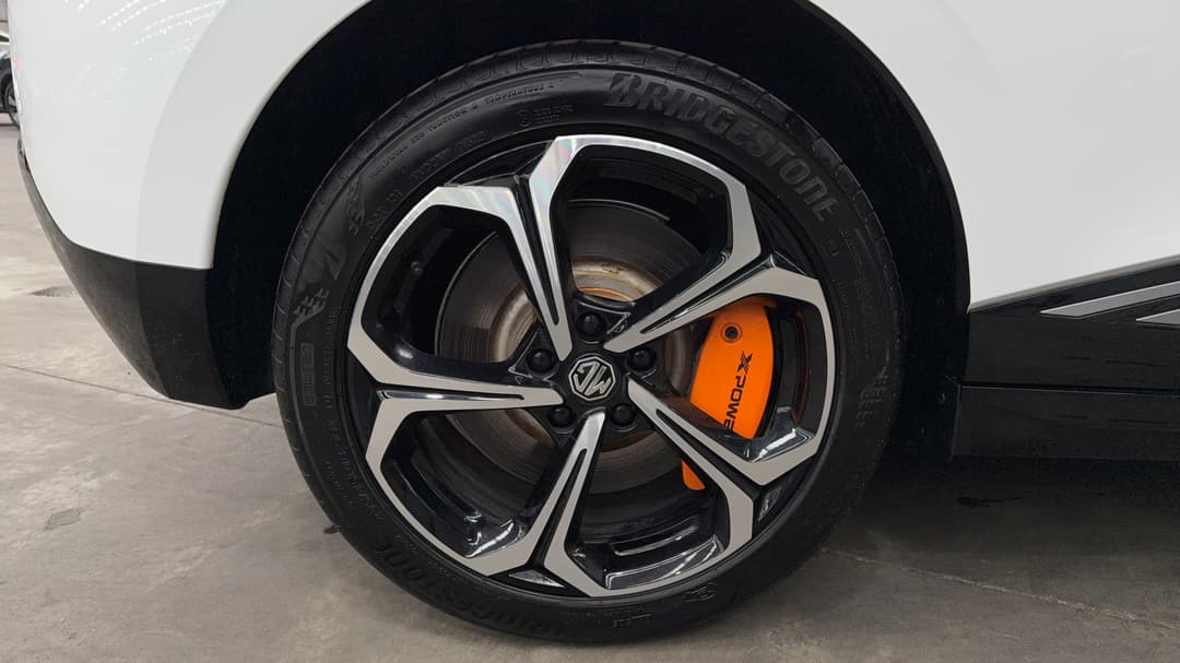 2023 MG Mg4 Xpower, Automatic, 43199 km, Right Rear Wheel
