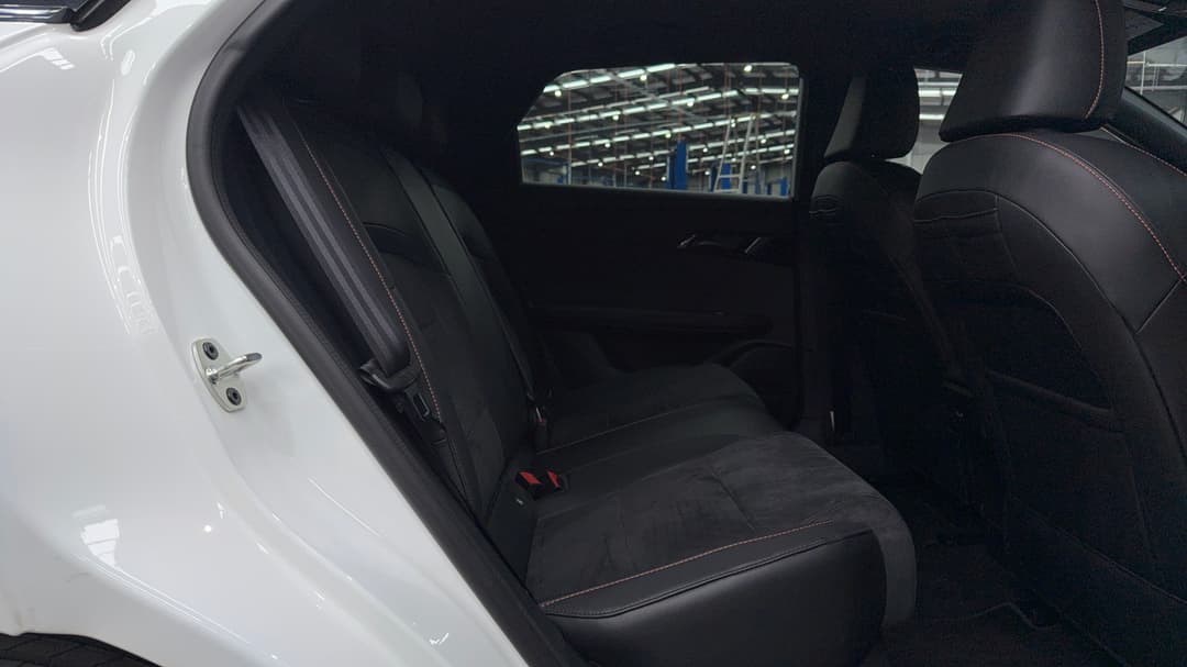 2023 MG Mg4 Xpower, Automatic, 43199 km, Right Side Rear Door Cabin View