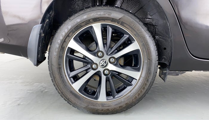 2021 Toyota YARIS G MT, Petrol, Manual, 13,568 km, Right Rear Wheel