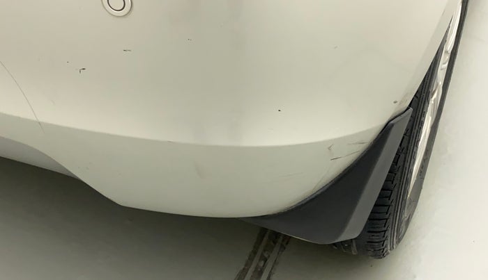 2017 Maruti Swift ZXI, Petrol, Manual, 63,367 km, Rear bumper - Minor scratches