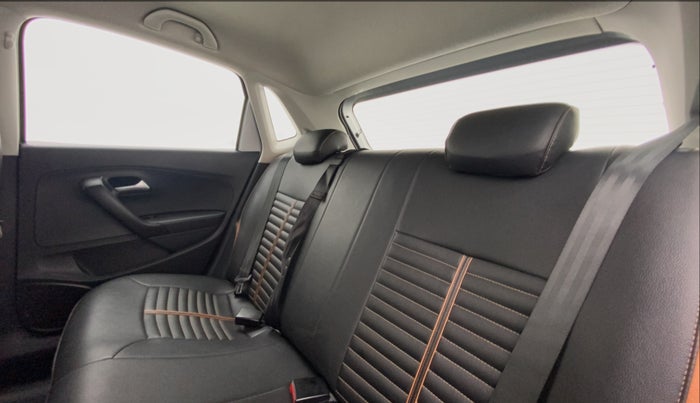 2016 Volkswagen Polo COMFORTLINE 1.2L PETROL, Petrol, Manual, 69,290 km, Right Side Rear Door Cabin