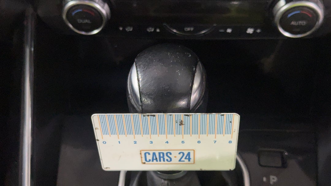 Gear Lever Knob Wear