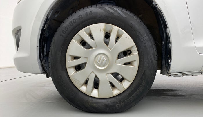 2013 Maruti Swift VXI D, Petrol, Manual, 56,313 km, Left Front Wheel