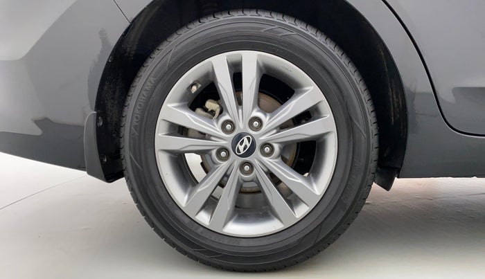 2017 Hyundai New Elantra 1.6 SX AT O, Diesel, Automatic, 66,526 km, Right Rear Wheel