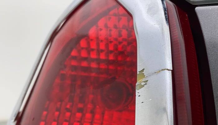 2014 Maruti Ertiga VXI, Petrol, Manual, 53,766 km, Left tail light - Chrome has minor damage