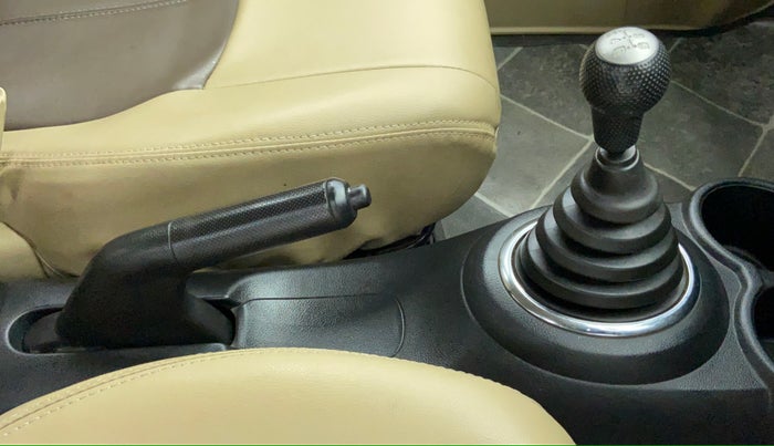 2013 Honda Brio 1.2 S MT I VTEC, Petrol, Manual, 38,157 km, Gear Lever