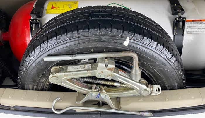 2018 Maruti Celerio VXI CNG D, CNG, Manual, 81,192 km, Spare Tyre