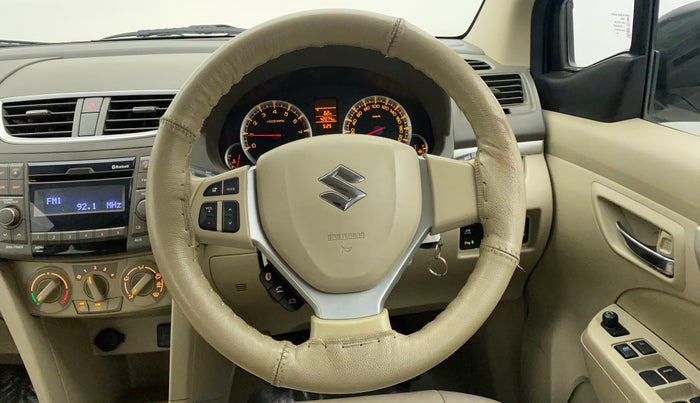 2016 Maruti Ertiga VXI, Petrol, Manual, 42,074 km, Steering Wheel Close Up