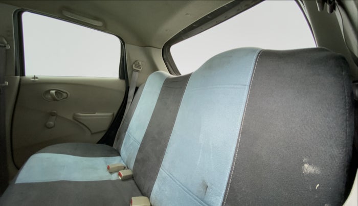 2016 Datsun Go T, Petrol, Manual, 64,169 km, Right Side Rear Door Cabin