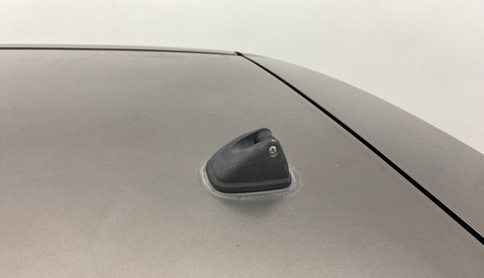 2016 Datsun Go T, Petrol, Manual, 64,169 km, Roof - Antenna has minor damage