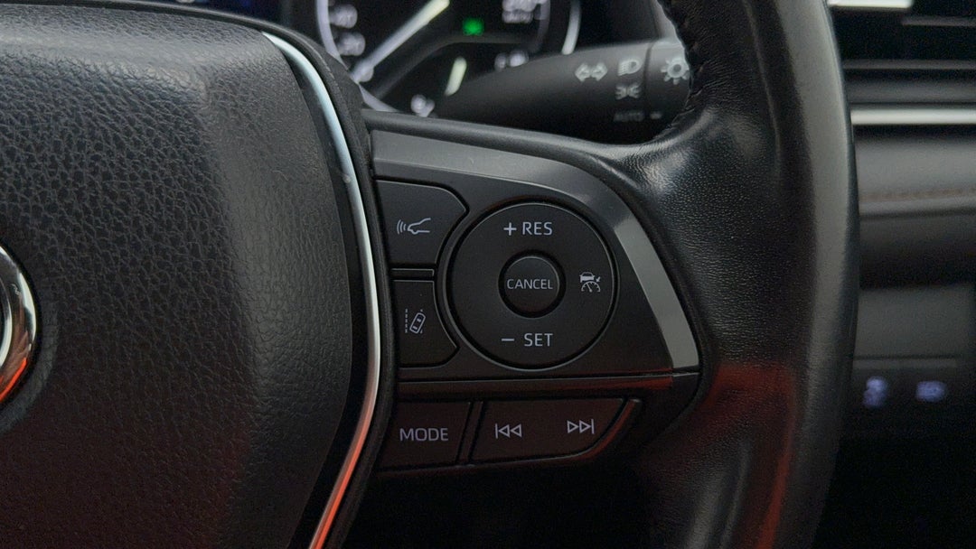 2020 Toyota Camry Ascent Sport, Automatic, 103887 km, Cruise Control