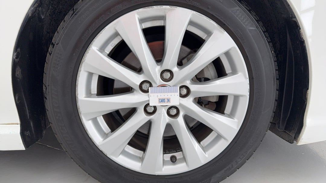 2020 Toyota Camry Ascent Sport, Automatic, 103887 km, Wheels Rim Front RHS Gutter Rash