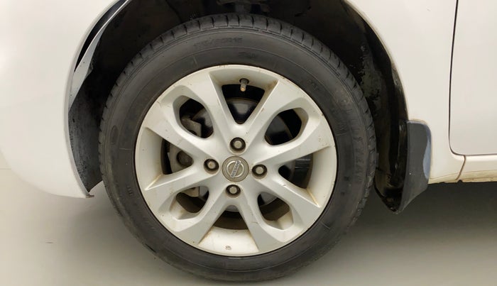 2014 Nissan Micra XV CVT, Petrol, Automatic, 35,409 km, Left Front Wheel