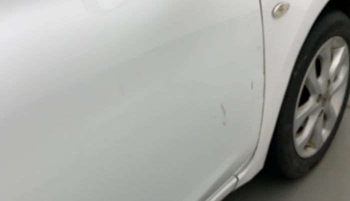 2014 Nissan Micra XV CVT, Petrol, Automatic, 35,345 km, Driver-side door - Minor scratches