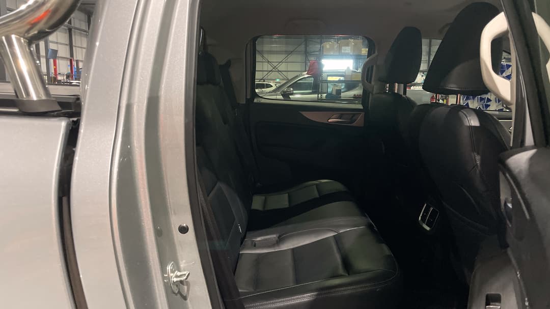 2022 GWM Ute Cannon-l (4x4), Automatic, 60976 km, Right Side Rear Door Cabin View