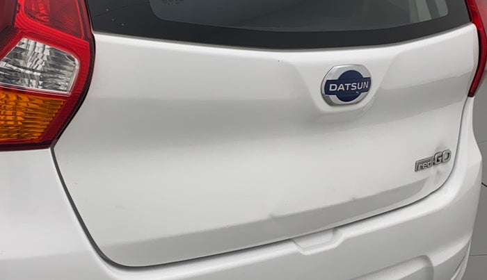 2016 Datsun Redi Go S, Petrol, Manual, 61,818 km, Dicky (Boot door) - Paint has minor damage