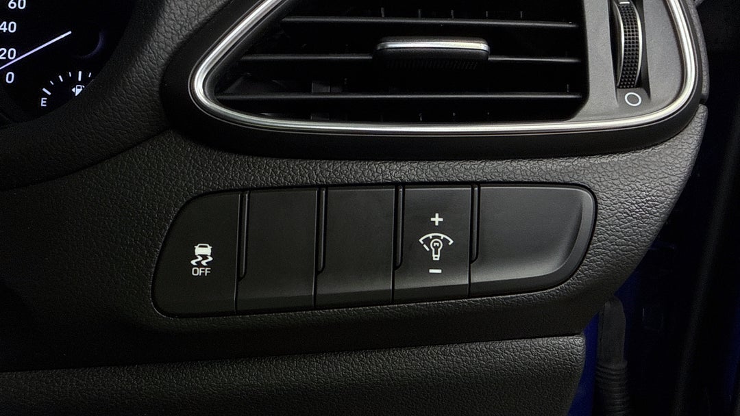 2018 Hyundai i30 Active, Automatic, 131802 km, Utility Switches/Buttons