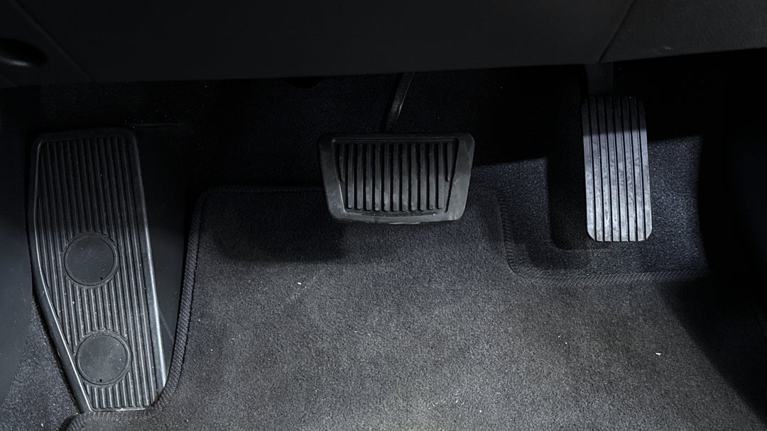 2018 Hyundai i30 Active, Automatic, 131802 km, Pedals and Footmat