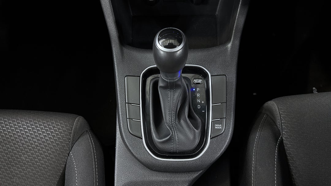 2018 Hyundai i30 Active, Automatic, 131802 km, Gear Lever 