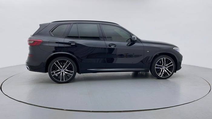 BMW X5-Right Side View