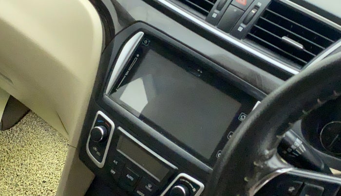 2016 Maruti Ciaz ZXI+, Petrol, Manual, 78,873 km, Infotainment system - Touch screen not working