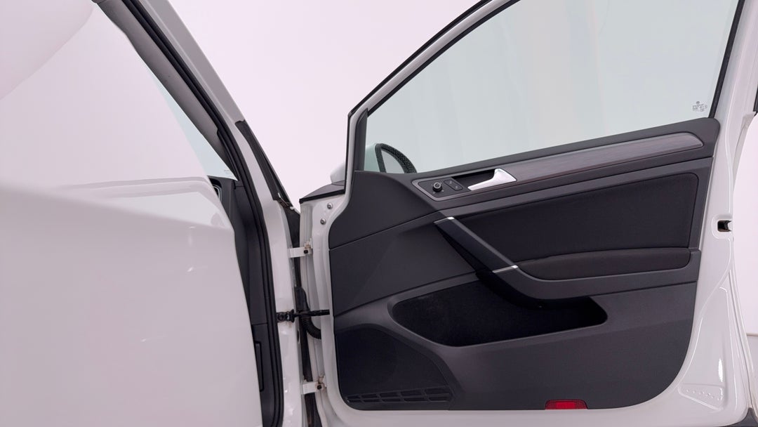 2018 Volkswagen Golf 110 Tsi Comfortline, Automatic, 41687 km, Speaker View