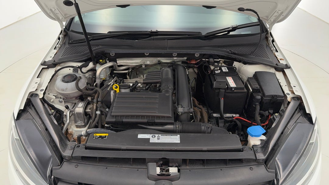 2018 Volkswagen Golf 110 Tsi Comfortline, Automatic, 41687 km, Open Bonnet (Engine)