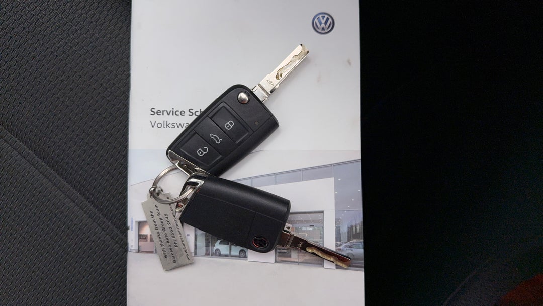 2018 Volkswagen Golf 110 Tsi Comfortline, Automatic, 41687 km, Key Close-up