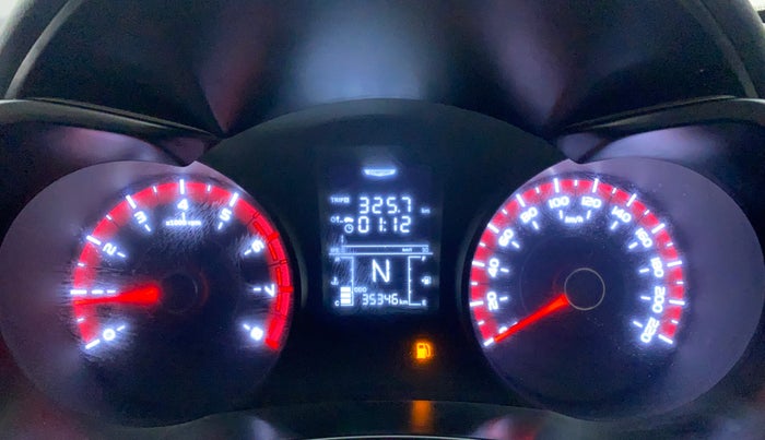 2020 Mahindra XUV300 W6 1.2 PETROL, Petrol, Manual, 35,345 km, Odometer Image